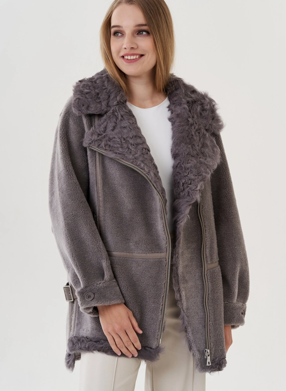 Женская куртка "косуха" из искусственного меха фото