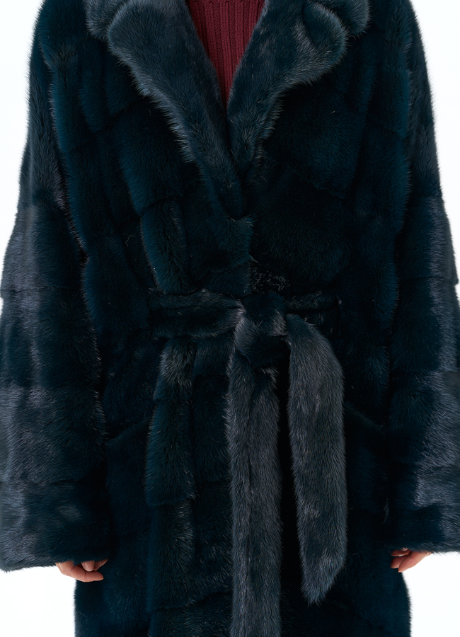 Зеленая шуба из норки модель № 31872 универмаг малина