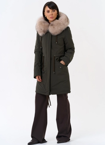 Женская парка с капюшоном из меха песца