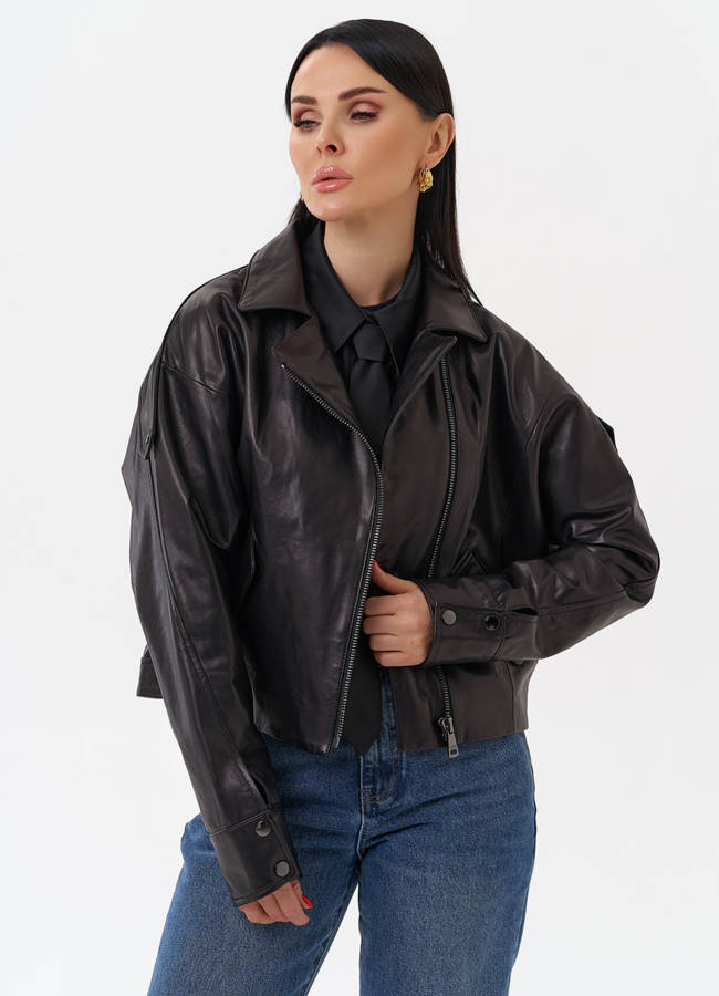 Черная кожаная куртка модель № 29914 универмаг малина