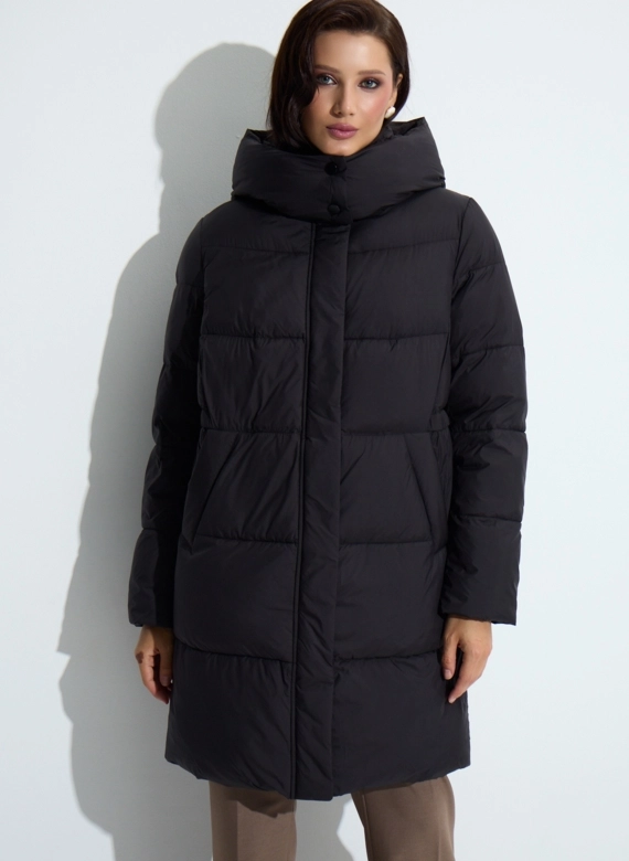 Женский пуховик с капюшоном фото