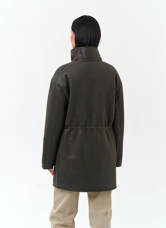 Женская дубленка из эко замши фото