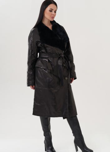 Пальто женское из натуральной кожи с отделкой из кролика 