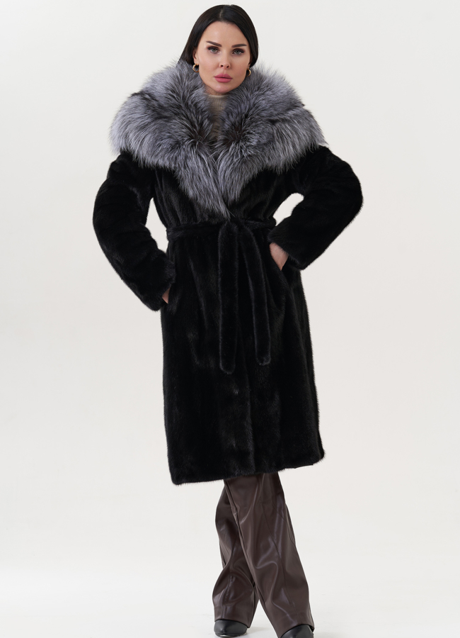 Норковая шуба черного цвета с капюшоном из чернобурки модель № 26751 универмаг малина