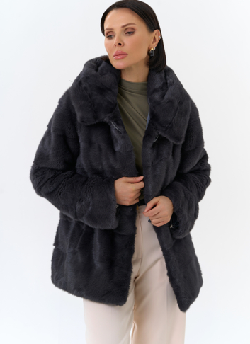 Куртка из меха норки с капюшоном