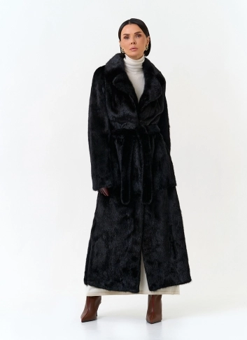 Удлиненная шуба из меха норки фото