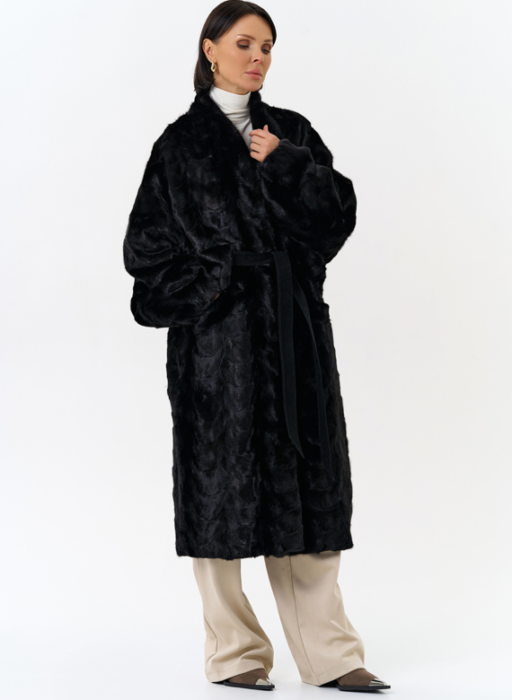 Шуба из меха норки с поясом