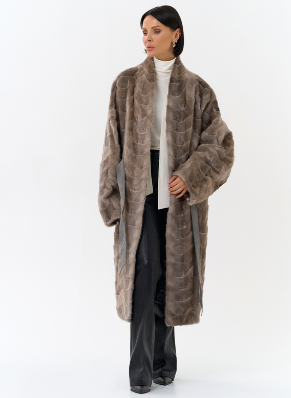 Шуба из меха норки с поясом