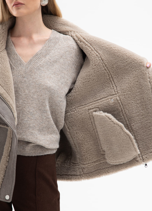 Женская короткая дубленка из эко кожи  модель № 31867 универмаг малина